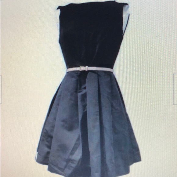 Jason Wu Dresses & Skirts - NWT Jason Wu Blk Flared Dress w/ Nude Patent Belt